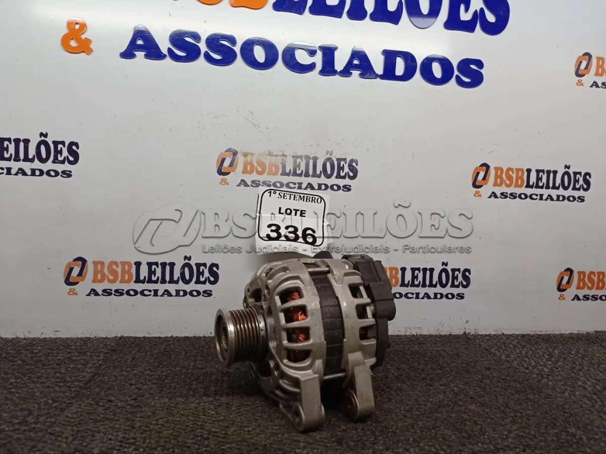 LOTE 336 - 01 ALTERNADOR   AUTOMÁTICO MARCA ROSSI   MODELO HA8MB. (NO ESTADO) ATENÇÃO! FAZER A VISITAÇÃO ANTES DE ARREMATAR, NÃO SABEMOS SE FUNCIONA. LEILÃO NÃO TEM GARANTIA E NEM DEVOLUÇÃO, SUJEITO A POSSÍVEIS AVARIAS VISÍVEIS/OCULTAS E/OU AUSÊNCIA DE COMPONENTES.