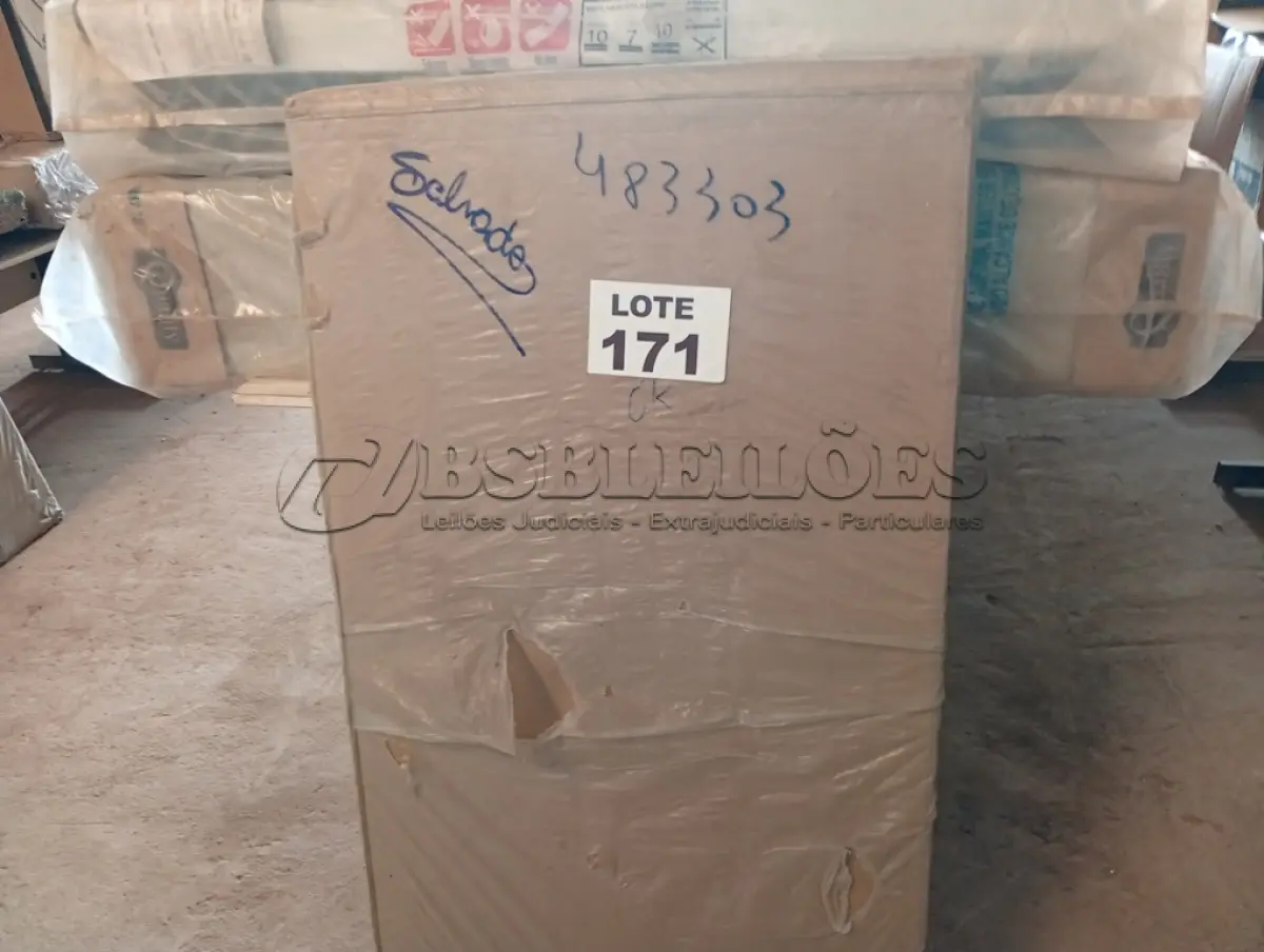 LOTE 171 - 01 - BERÇO MINI CAMA RETRÔ MÓVEIS PEROBA BRANCO (NO ESTADO, NÃO SABEMOS SE FUNCIONA. LEILÃO NÃO TEM GARANTIA E NEM DEVOLUÇÃO, SUJEITO A POSSÍVEIS AVARIAS VISÍVEIS/OCULTAS E/OU AUSÊNCIA DE COMPONENTES)