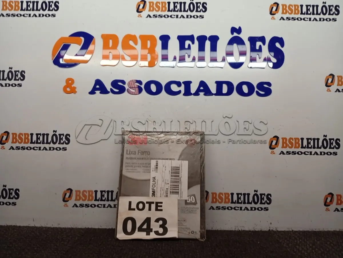 LOTE 043 - 50 - FOLHAS LIXA FERRO 221T GRÃO P100 225X275MM (NO ESTADO, NÃO SABEMOS SE FUNCIONA. LEILÃO NÃO TEM GARANTIA E NEM DEVOLUÇÃO, SUJEITO A POSSÍVEIS AVARIAS VISÍVEIS/OCULTAS E/OU AUSÊNCIA DE COMPONENTES)