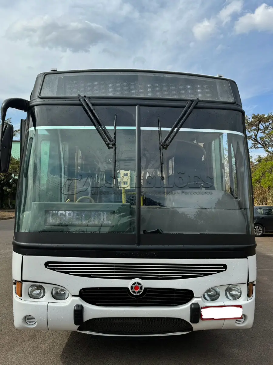 LOTE 002 - 01 ÔNIBUS MERCEDES BENZ 1722, ANO 2011/2011, 44 LUGARES, PNEUS NOVOS, MANUTENÇÕES EM DIA, 2024 QUITADO, PERFEITA CONSERVAÇÃO. (NO ESTADO)