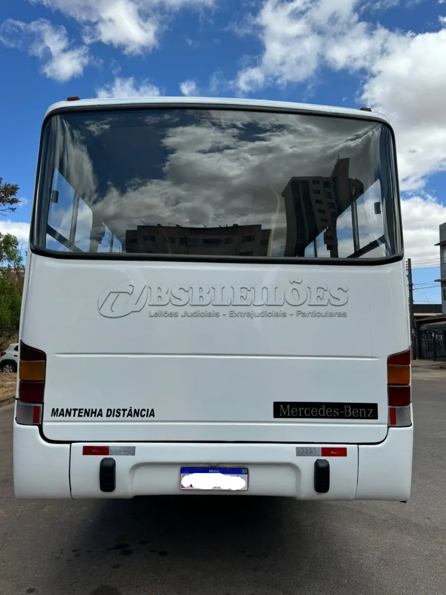 LOTE 001 - 01 ÔNIBUS MERCEDES BENZ 1722, ANO 2011/2012, 42 LUGARES, PNEUS NOVOS, MANUTENÇÕES EM DIA, 2024 QUITADO, PERFEITA CONSERVAÇÃO. (NO ESTADO)