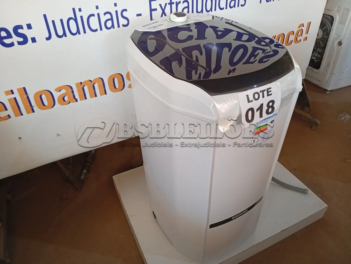 LOTE 018 - 01 - LAVADORA SUGGAR LAVAMAX ECO 10KG 110V (NO ESTADO, NÃO SABEMOS SE FUNCIONA. LEILÃO NÃO TEM GARANTIA E NEM DEVOLUÇÃO, SUJEITO A POSSÍVEIS AVARIAS VISÍVEIS/OCULTAS E/OU AUSÊNCIA DE COMPONENTES)