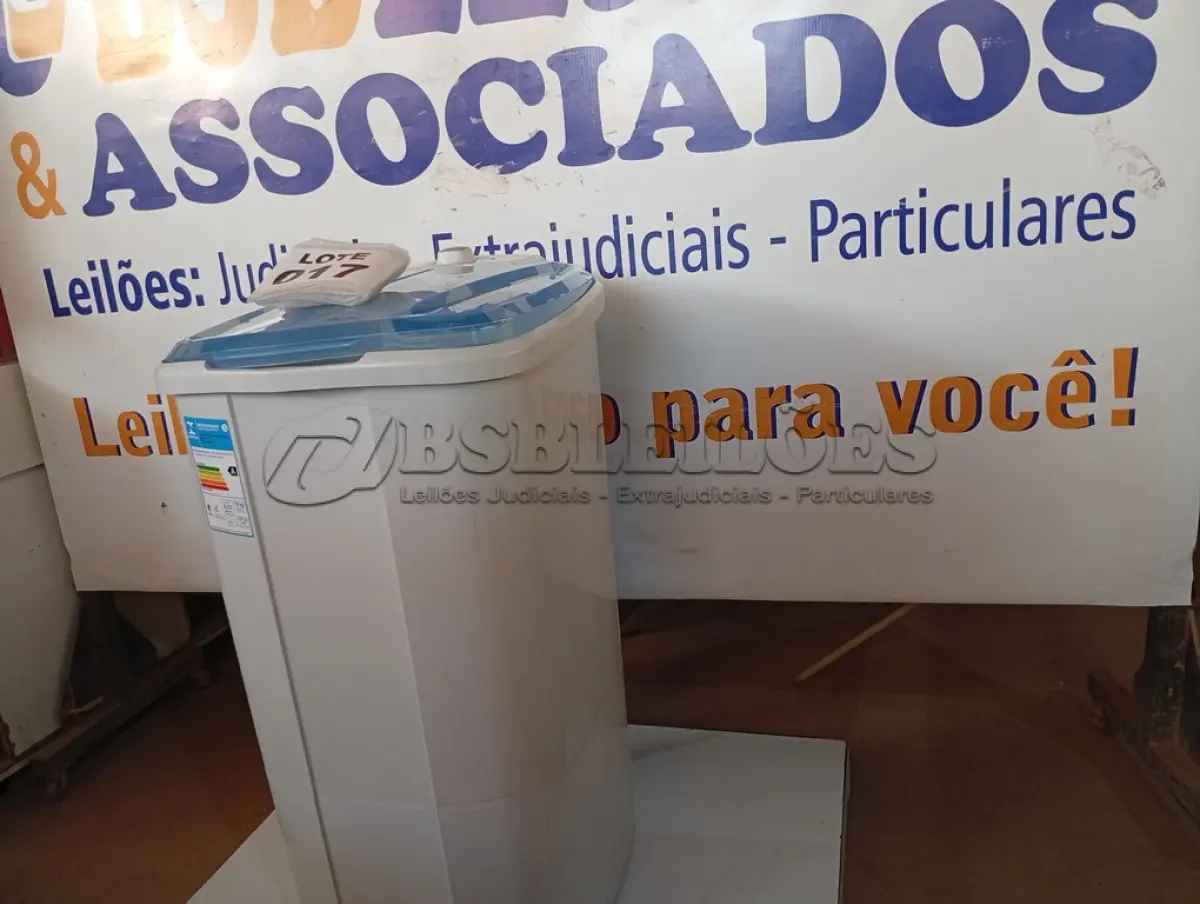 LOTE 017 - 01 - TANQUINHO NEWMAQ 10KG 110V (NO ESTADO, NÃO SABEMOS SE FUNCIONA. LEILÃO NÃO TEM GARANTIA E NEM DEVOLUÇÃO, SUJEITO A POSSÍVEIS AVARIAS VISÍVEIS/OCULTAS E/OU AUSÊNCIA DE COMPONENTES)