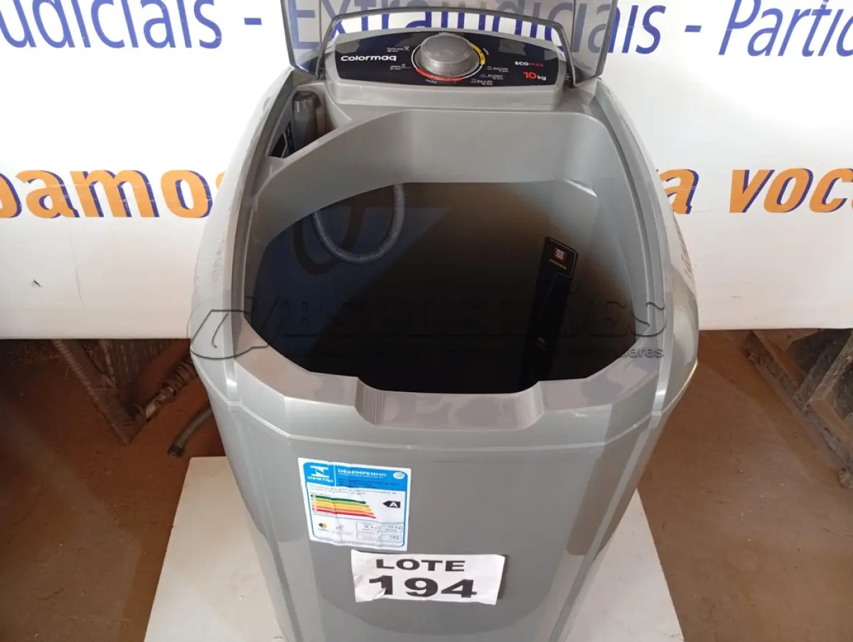 LOTE 194 - 01 - LAVADORA COLORMAQ 10KG 110V (NO ESTADO, NÃO SABEMOS SE FUNCIONA. LEILÃO NÃO TEM GARANTIA E NEM DEVOLUÇÃO, SUJEITO A POSSÍVEIS AVARIAS VISÍVEIS/OCULTAS E/OU AUSÊNCIA DE COMPONENTES)