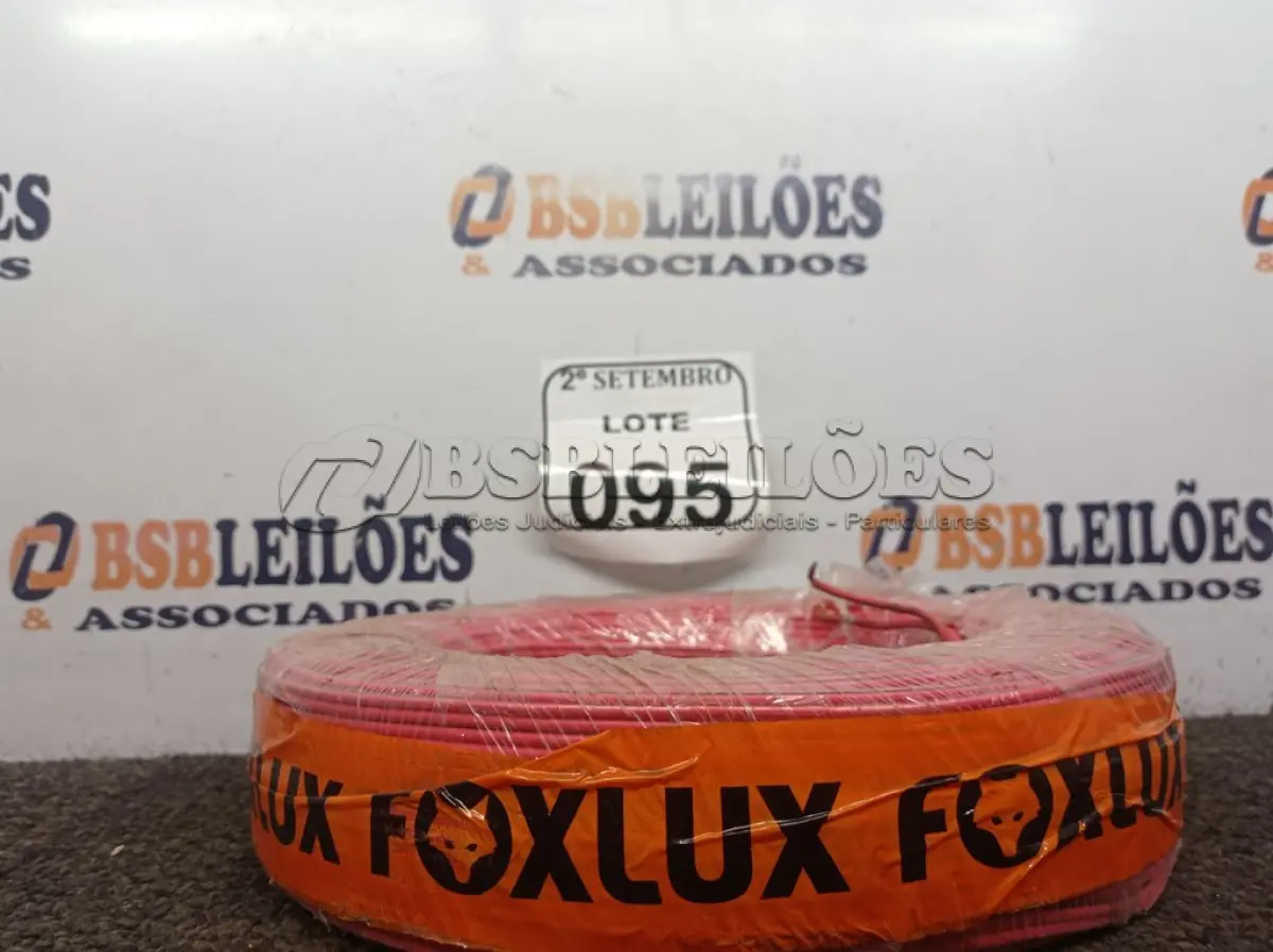 LOTE 095 - 01 ROLO FIO BICOLOR 2,5MM 2X12 100 MT FOXLUX/FAMASTIL. (NO ESTADO) ATENÇÃO! FAZER A VISITAÇÃO ANTES DE ARREMATAR, NÃO SABEMOS SE FUNCIONA. LEILÃO NÃO TEM GARANTIA E NEM DEVOLUÇÃO, SUJEITO A POSSÍVEIS AVARIAS VISÍVEIS/OCULTAS E/OU AUSÊNCIA DE COMPONENTES.