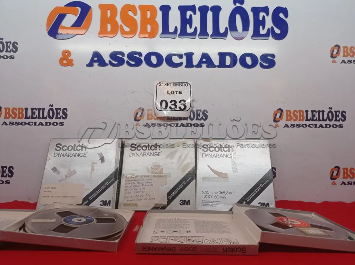 LOTE 033 - 05 FITAS PARA GRAVADOR DE ROLO. (NO ESTADO) ATENÇÃO! FAZER A VISITAÇÃO ANTES DE ARREMATAR, NÃO SABEMOS SE FUNCIONA. LEILÃO NÃO TEM GARANTIA E NEM DEVOLUÇÃO, SUJEITO A POSSÍVEIS AVARIAS VISÍVEIS/OCULTAS E/OU AUSÊNCIA DE COMPONENTES.