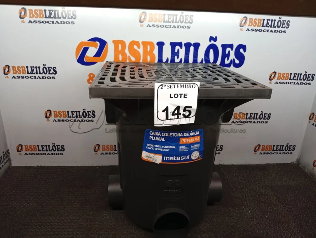 LOTE 145 - 01 CAIXA COLETORA DE ÁGUA PLUVIAL GRANDE PREMIUM PT METASUL (NO ESTADO) ATENÇÃO! FAZER A VISITAÇÃO ANTES DE ARREMATAR, NÃO SABEMOS SE FUNCIONA. LEILÃO NÃO TEM GARANTIA E NEM DEVOLUÇÃO, SUJEITO A POSSÍVEIS AVARIAS VISÍVEIS/OCULTAS E/OU AUSÊNCIA DE COMPONENTES.
