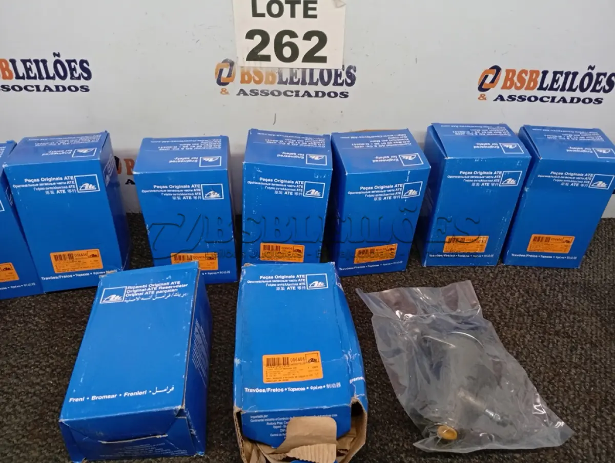 LOTE 262 - 10 - CILINDROS AUXILIAR DE EMBREAGEM 38MM MARCA ATE (NO ESTADO, NÃO SABEMOS SE FUNCIONA. LEILÃO NÃO TEM GARANTIA E NEM DEVOLUÇÃO, SUJEITO A POSSÍVEIS AVARIAS VISÍVEIS/OCULTAS E/OU AUSÊNCIA DE COMPONENTES)