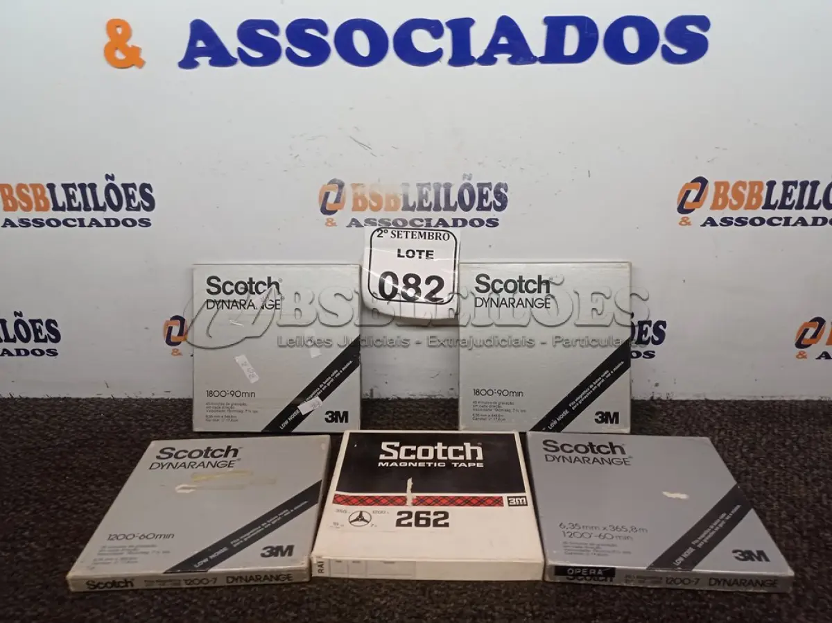 LOTE 082 - 05 FITAS PARA GRAVADOR DE ROLO. (NO ESTADO) ATENÇÃO! FAZER A VISITAÇÃO ANTES DE ARREMATAR, NÃO SABEMOS SE FUNCIONA. LEILÃO NÃO TEM GARANTIA E NEM DEVOLUÇÃO, SUJEITO A POSSÍVEIS AVARIAS VISÍVEIS/OCULTAS E/OU AUSÊNCIA DE COMPONENTES.