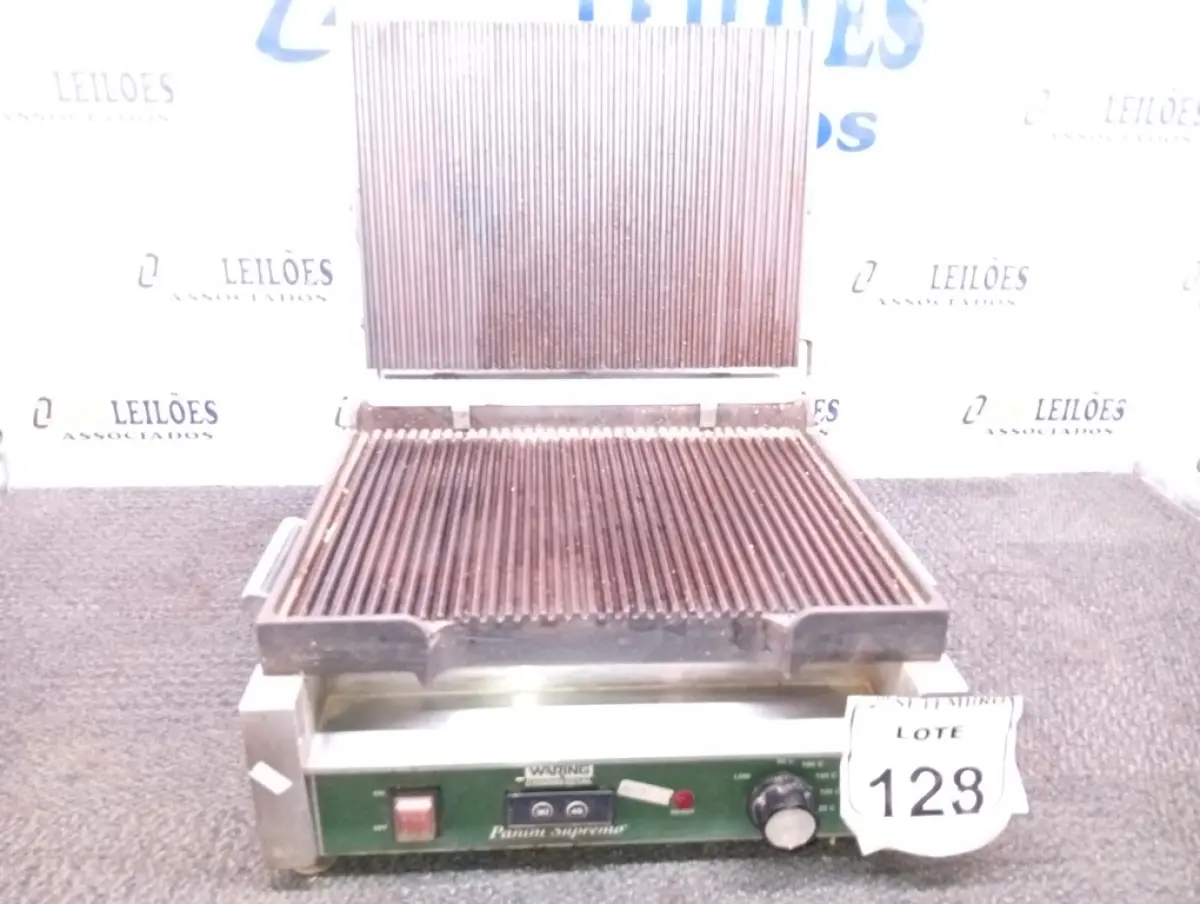 LOTE 128