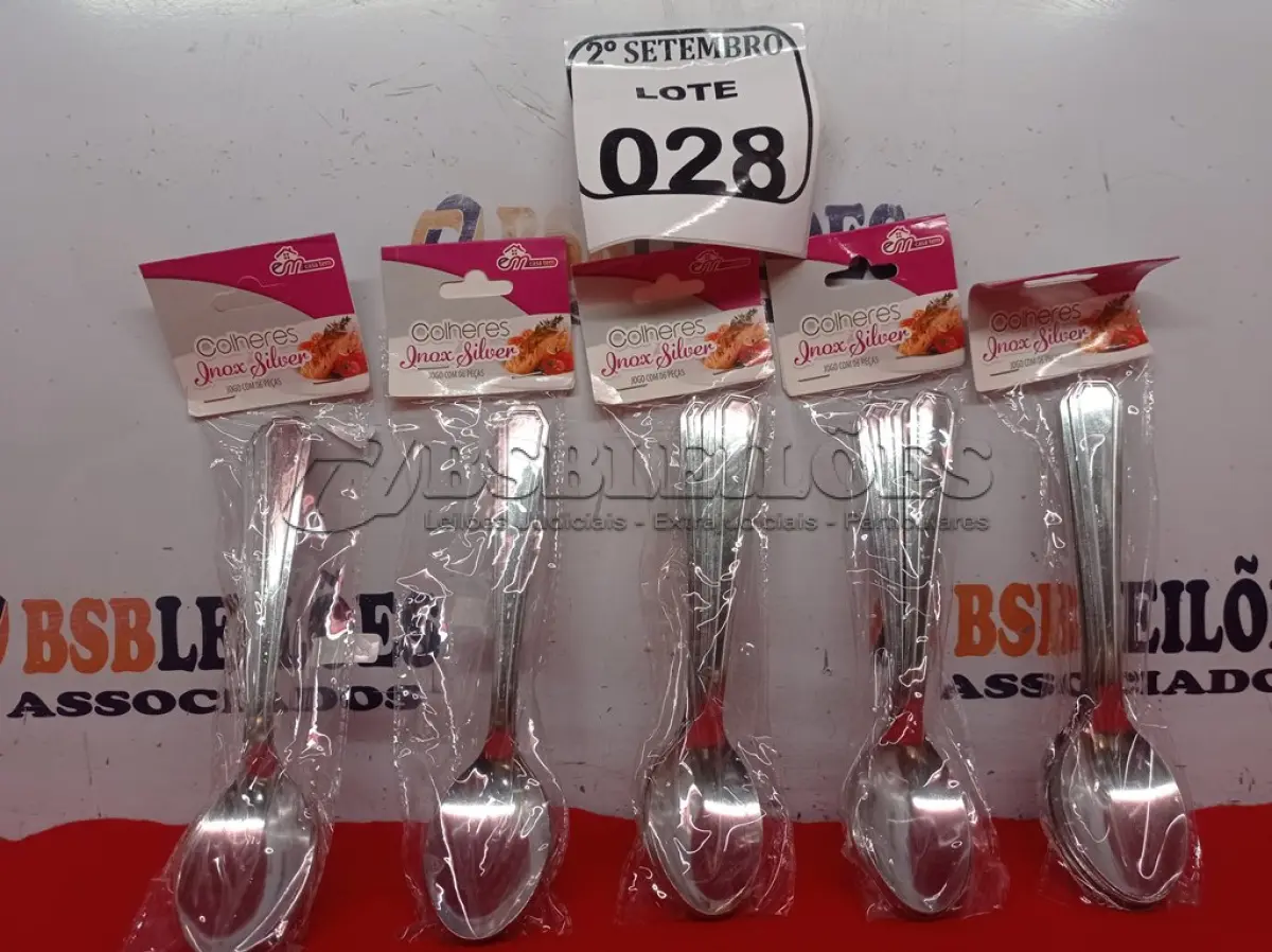LOTE 028 - 05 KITS DE COLHERES COM 06 PEÇAS CADA. (NO ESTADO) ATENÇÃO! FAZER A VISITAÇÃO ANTES DE ARREMATAR, NÃO SABEMOS SE FUNCIONA. LEILÃO NÃO TEM GARANTIA E NEM DEVOLUÇÃO, SUJEITO A POSSÍVEIS AVARIAS VISÍVEIS/OCULTAS E/OU AUSÊNCIA DE COMPONENTES.