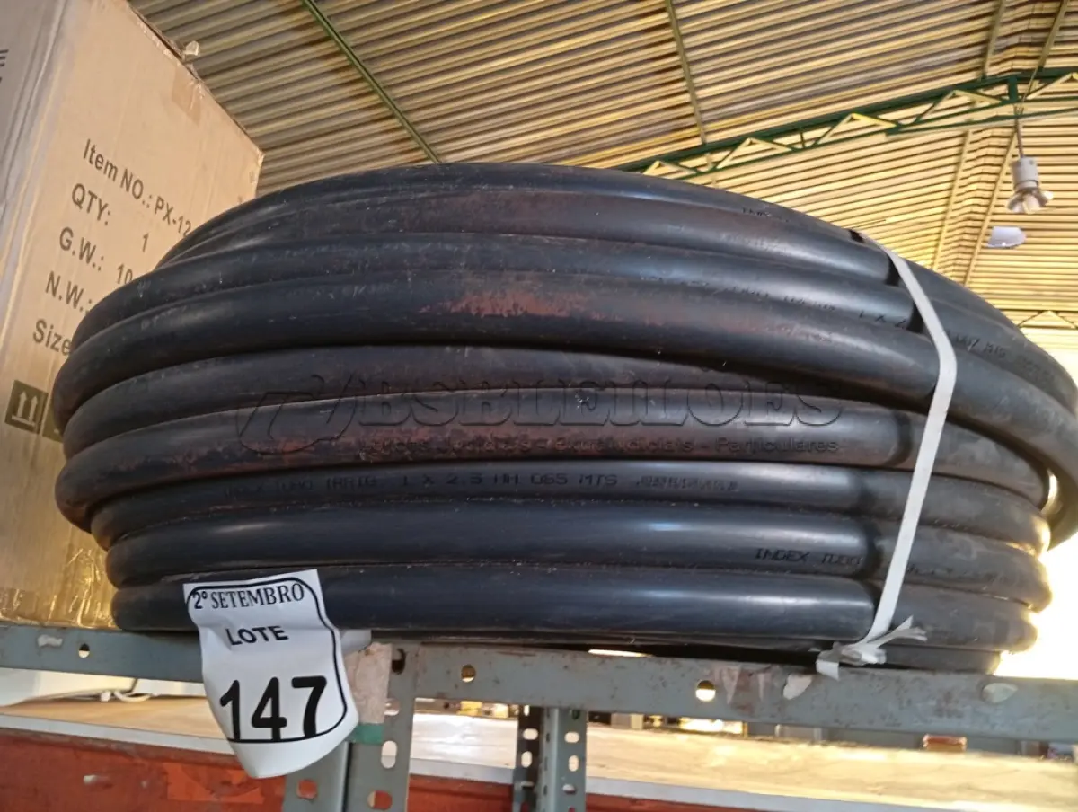 LOTE 147 - 01 ROLO MANG TUBO IRRIGACAO 1 X 2,5 PRETO INDEX (NO ESTADO) ATENÇÃO! FAZER A VISITAÇÃO ANTES DE ARREMATAR, NÃO SABEMOS SE FUNCIONA. LEILÃO NÃO TEM GARANTIA E NEM DEVOLUÇÃO, SUJEITO A POSSÍVEIS AVARIAS VISÍVEIS/OCULTAS E/OU AUSÊNCIA DE COMPONENTES.