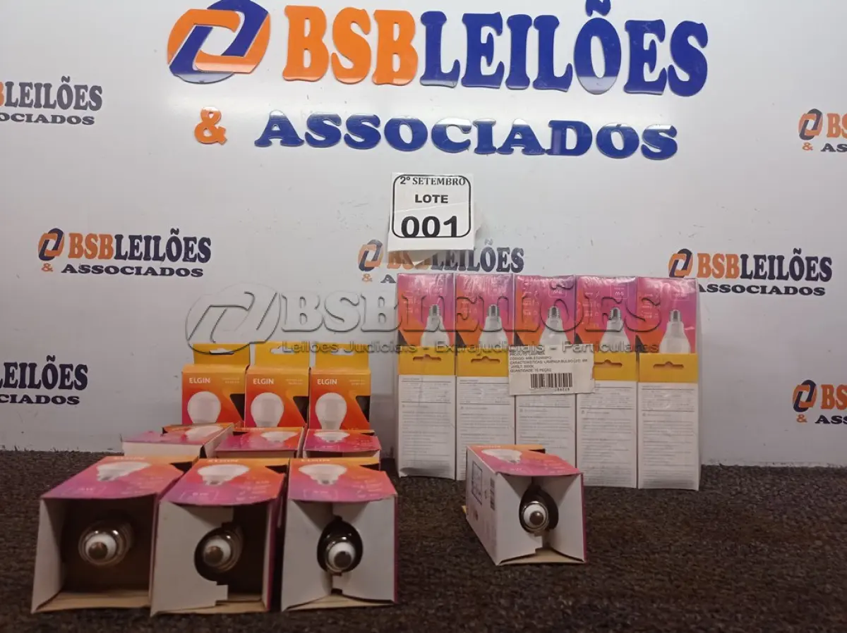 LOTE 001 - 20 LÂMPADAS BULBO LED A60 9W BIVOLT 3000K – ELGIN NOVO. (NO ESTADO) ATENÇÃO! FAZER A VISITAÇÃO ANTES DE ARREMATAR, NÃO SABEMOS SE FUNCIONA. LEILÃO NÃO TEM GARANTIA E NEM DEVOLUÇÃO, SUJEITO A POSSÍVEIS AVARIAS VISÍVEIS/OCULTAS E/OU AUSÊNCIA DE COMPONENTES.
