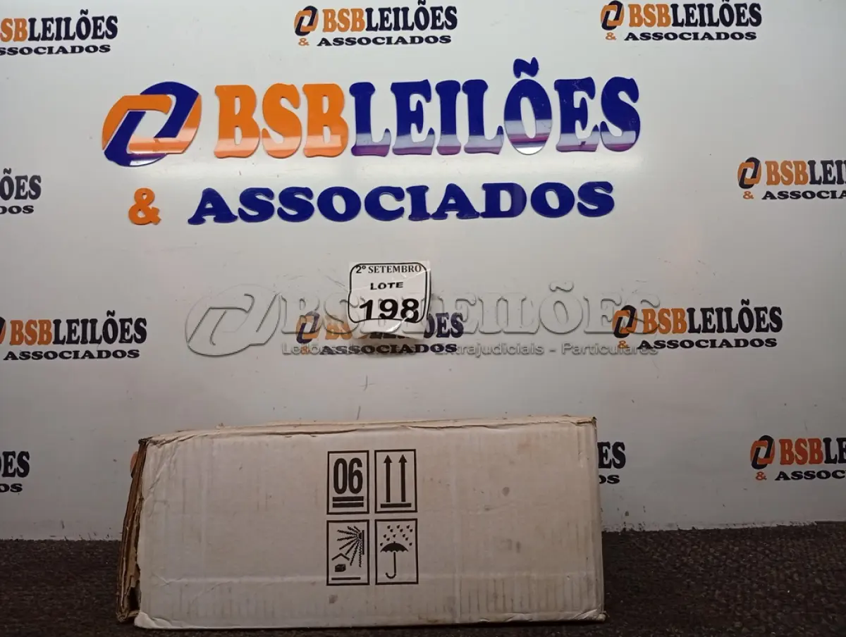 LOTE 198 - 12 ADESIVOS POLIURETANO PU 40 CINZA SACHE 600ML MARCA UNIPEGA 600ML CADA. (NO ESTADO) ATENÇÃO! FAZER A VISITAÇÃO ANTES DE ARREMATAR, NÃO SABEMOS SE FUNCIONA. LEILÃO NÃO TEM GARANTIA E NEM DEVOLUÇÃO, SUJEITO A POSSÍVEIS AVARIAS VISÍVEIS/OCULTAS E/OU AUSÊNCIA DE COMPONENTES
