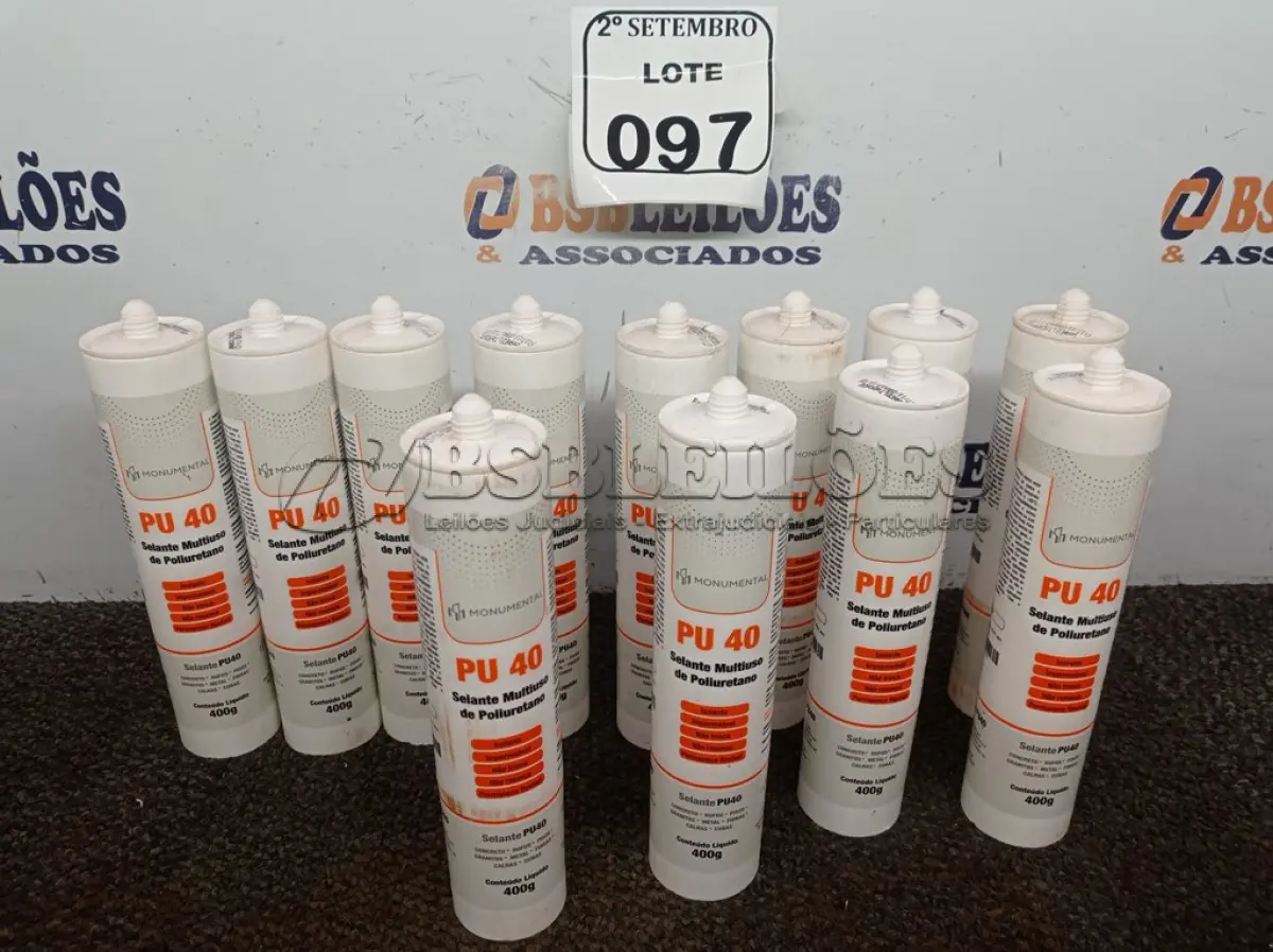 LOTE 097 - 12 SELANTES MULTIUSO DE POLIURETANO PU40 400G CADA. (NO ESTADO) ATENÇÃO! FAZER A VISITAÇÃO ANTES DE ARREMATAR, NÃO SABEMOS SE FUNCIONA. LEILÃO NÃO TEM GARANTIA E NEM DEVOLUÇÃO, SUJEITO A POSSÍVEIS AVARIAS VISÍVEIS/OCULTAS E/OU AUSÊNCIA DE COMPONENTES.