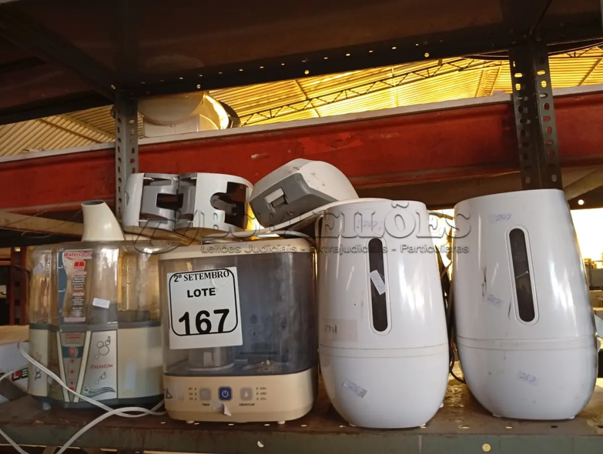 LOTE 167 - 08 UMIDIFICADORES MARCAS E MODELOS DIVERSOS E 03 DISPENSES. (NO ESTADO) ATENÇÃO! FAZER A VISITAÇÃO ANTES DE ARREMATAR, NÃO SABEMOS SE FUNCIONA. LEILÃO NÃO TEM GARANTIA E NEM DEVOLUÇÃO, SUJEITO A POSSÍVEIS AVARIAS VISÍVEIS/OCULTAS E/OU AUSÊNCIA DE COMPONENTES.