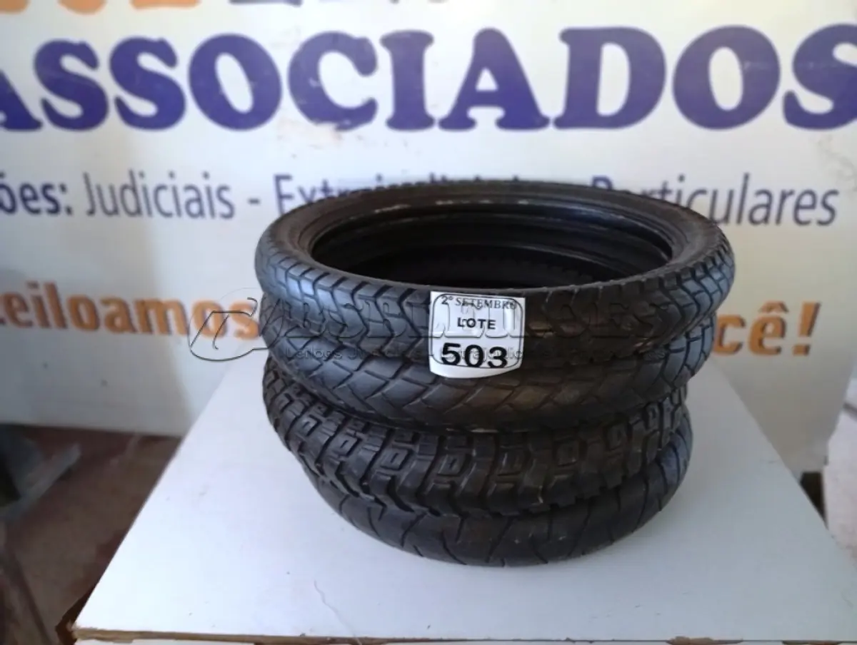 LOTE 503 - 04 PNEUS DE MOTO USADOS DE NUMERAÇÕES DIVERSAS. (NO ESTADO) ATENÇÃO! FAZER A VISITAÇÃO ANTES DE ARREMATAR, NÃO SABEMOS SE FUNCIONA. LEILÃO NÃO TEM GARANTIA E NEM DEVOLUÇÃO, SUJEITO A POSSÍVEIS AVARIAS VISÍVEIS/OCULTAS E/OU AUSÊNCIA DE COMPONENTES.