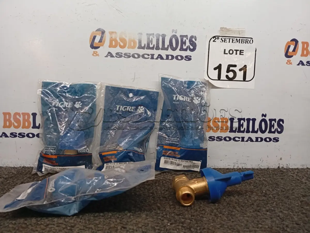 LOTE 151