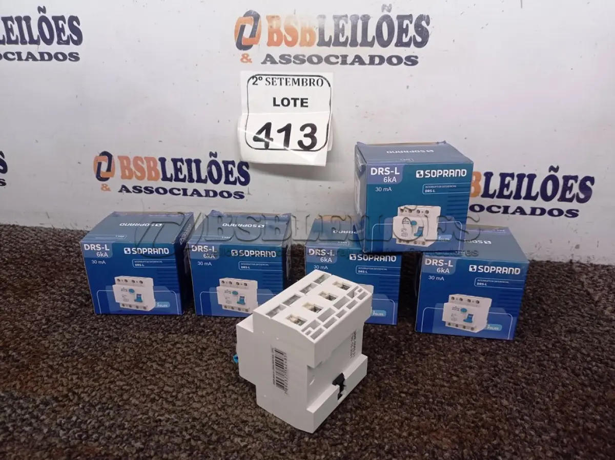 LOTE 413 - 03 CAIXAS DE INTERRUPTOR SOPRANO DIFERENCIAL DRS-L 4 POLOS, CONTÉM 01 UNIDADE EM CADA CAIXA. (NO ESTADO) ATENÇÃO! FAZER A VISITAÇÃO ANTES DE ARREMATAR, NÃO SABEMOS SE FUNCIONA. LEILÃO NÃO TEM GARANTIA E NEM DEVOLUÇÃO, SUJEITO A POSSÍVEIS AVARIAS VISÍVEIS/OCULTAS E/OU AUSÊNCIA DE COMPONENTES.