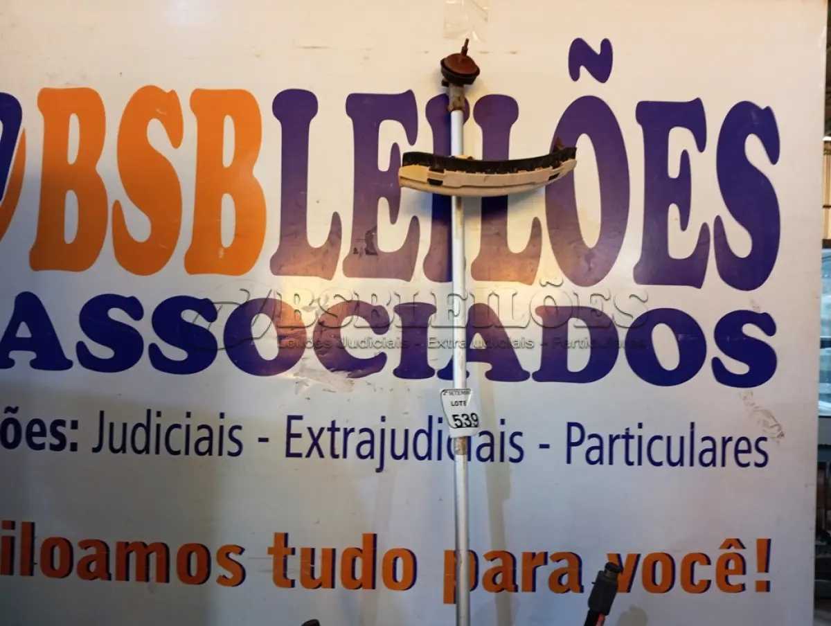 LOTE 539 - 01 ROÇADEIRA A GASOLINA MARCA GARTHEN MOD: CG420. (NO ESTADO) ATENÇÃO! FAZER A VISITAÇÃO ANTES DE ARREMATAR, NÃO SABEMOS SE FUNCIONA. LEILÃO NÃO TEM GARANTIA E NEM DEVOLUÇÃO, SUJEITO A POSSÍVEIS AVARIAS VISÍVEIS/OCULTAS E/OU AUSÊNCIA DE COMPONENTES.
