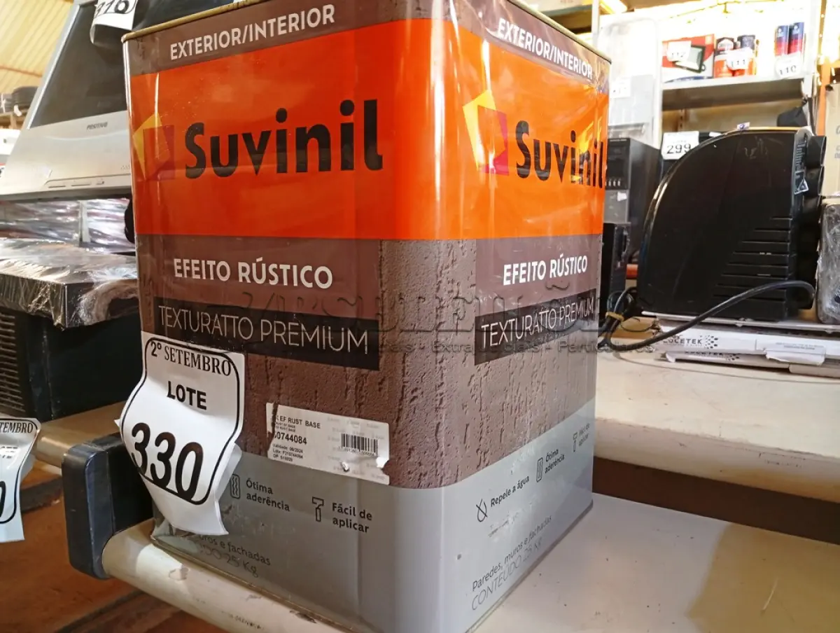 LOTE 330 - 01 LATA DE TINTA SUVINIL EFEITO RUSTICO TEXTURIZADO PRETO 25KG. (NO ESTADO) ATENÇÃO! FAZER A VISITAÇÃO ANTES DE ARREMATAR, NÃO SABEMOS SE FUNCIONA. LEILÃO NÃO TEM GARANTIA E NEM DEVOLUÇÃO, SUJEITO A POSSÍVEIS AVARIAS VISÍVEIS/OCULTAS E/OU AUSÊNCIA DE COMPONENTES.