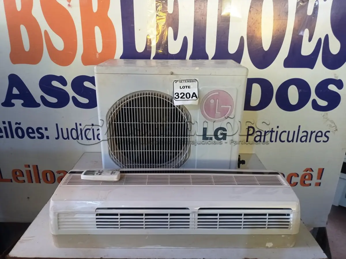 LOTE 320 - 01 AR CONDICIONADO LG DE 9000 BTUS C/ CONTROLE. (NO ESTADO) ATENÇÃO! FAZER A VISITAÇÃO ANTES DE ARREMATAR, NÃO SABEMOS SE FUNCIONA. LEILÃO NÃO TEM GARANTIA E NEM DEVOLUÇÃO, SUJEITO A POSSÍVEIS AVARIAS VISÍVEIS/OCULTAS E/OU AUSÊNCIA DE COMPONENTES.