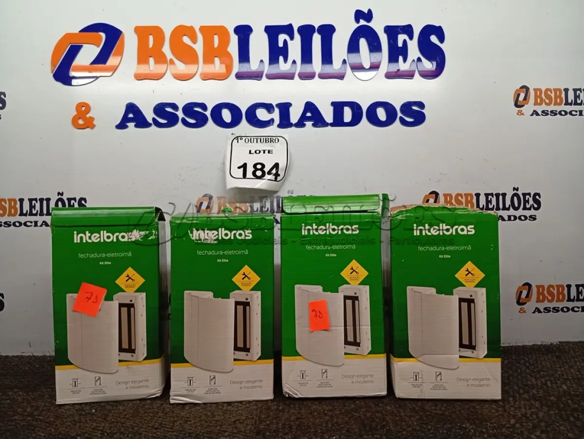 LOTE 184 - 04 FECHADURAS MARCAS E MODELOS DIVERSOS. (NO ESTADO) ATENÇÃO! FAZER A VISITAÇÃO ANTES DE ARREMATAR, NÃO SABEMOS SE FUNCIONA. LEILÃO NÃO TEM GARANTIA E NEM DEVOLUÇÃO, SUJEITO A POSSÍVEIS AVARIAS VISÍVEIS/OCULTAS E/OU AUSÊNCIA DE COMPONENTES.