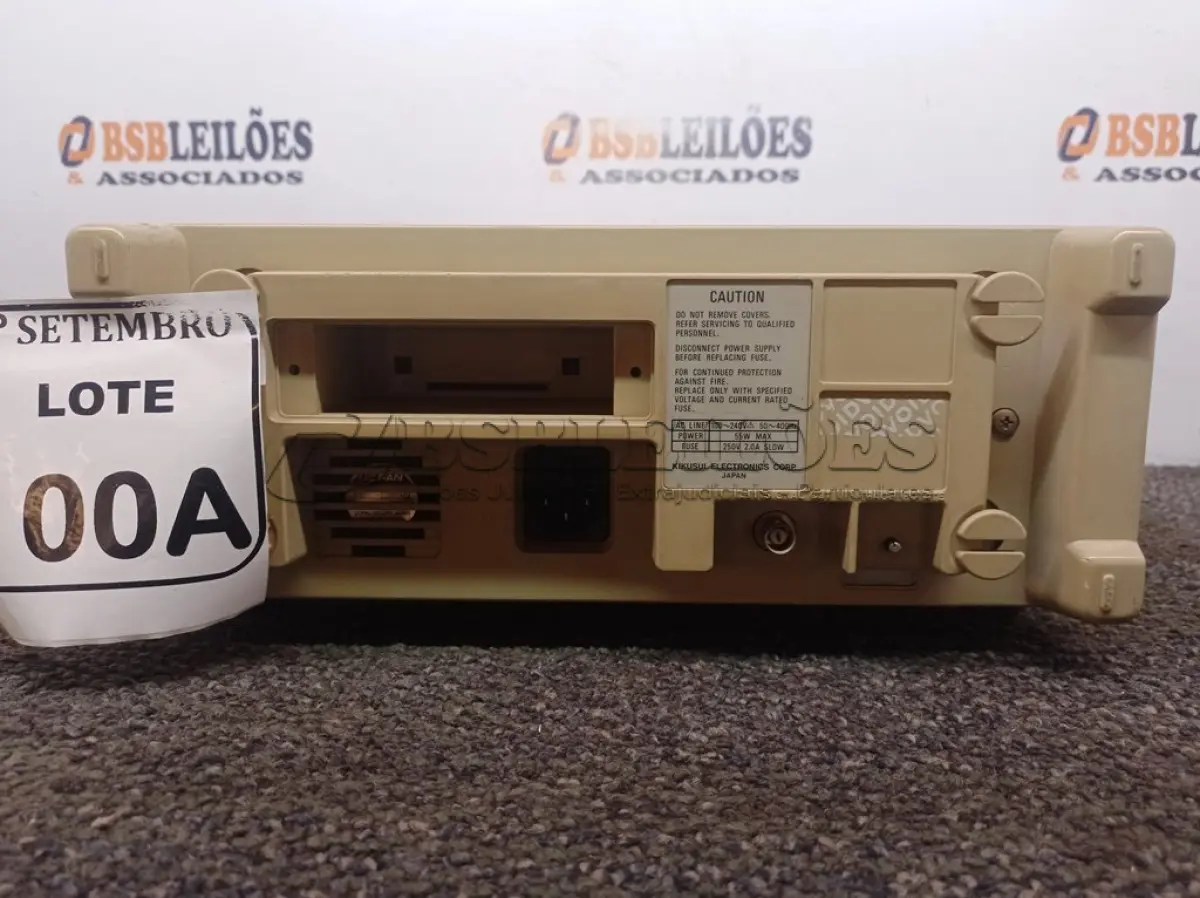 LOTE 100 - 01 OSCILOSCÓPIO KIKUSSI MODELO COR5501U. (NO ESTADO) ATENÇÃO! FAZER A VISITAÇÃO ANTES DE ARREMATAR, NÃO SABEMOS SE FUNCIONA. LEILÃO NÃO TEM GARANTIA E NEM DEVOLUÇÃO, SUJEITO A POSSÍVEIS AVARIAS VISÍVEIS/OCULTAS E/OU AUSÊNCIA DE COMPONENTES.