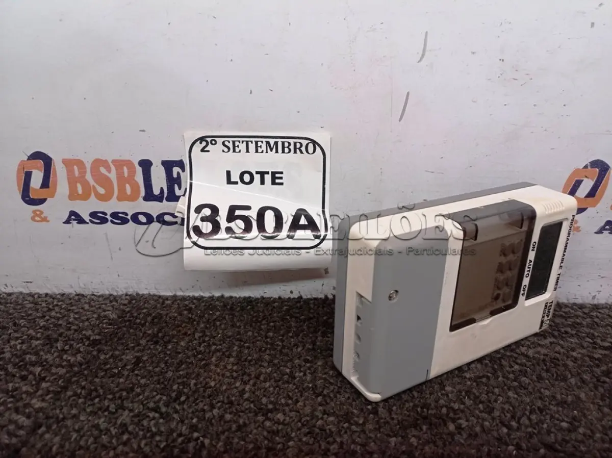 LOTE 350 - 01 TIMER PROGRAMÁVEL. (NO ESTADO) ATENÇÃO! FAZER A VISITAÇÃO ANTES DE ARREMATAR, NÃO SABEMOS SE FUNCIONA. LEILÃO NÃO TEM GARANTIA E NEM DEVOLUÇÃO, SUJEITO A POSSÍVEIS AVARIAS VISÍVEIS/OCULTAS E/OU AUSÊNCIA DE COMPONENTES.