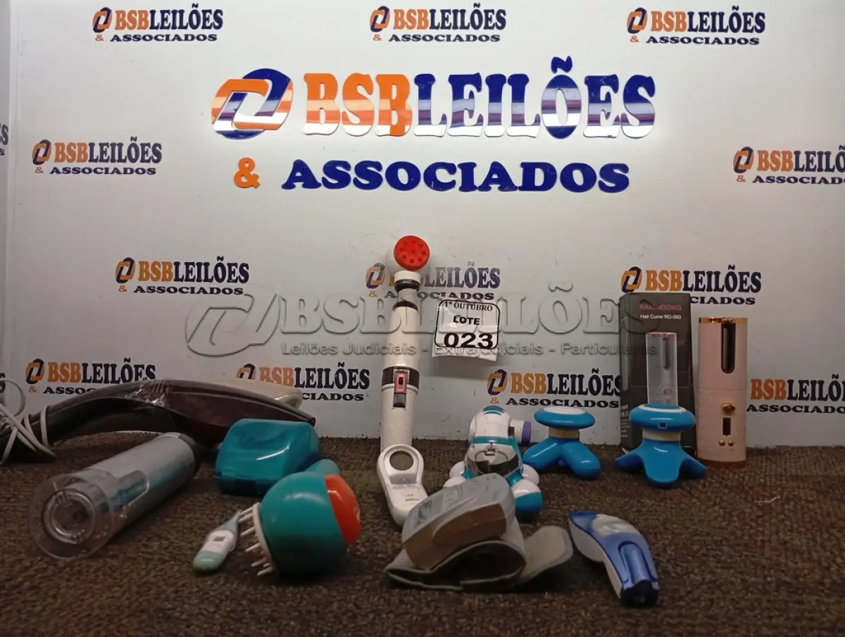 LOTE 023 - 01 LOTE COM DIVERSOS APARELHOS DE MASSAGEM. (NO ESTADO) ATENÇÃO! FAZER A VISITAÇÃO ANTES DE ARREMATAR, NÃO SABEMOS SE FUNCIONA. LEILÃO NÃO TEM GARANTIA E NEM DEVOLUÇÃO, SUJEITO A POSSÍVEIS AVARIAS VISÍVEIS/OCULTAS E/OU AUSÊNCIA DE COMPONENTES.