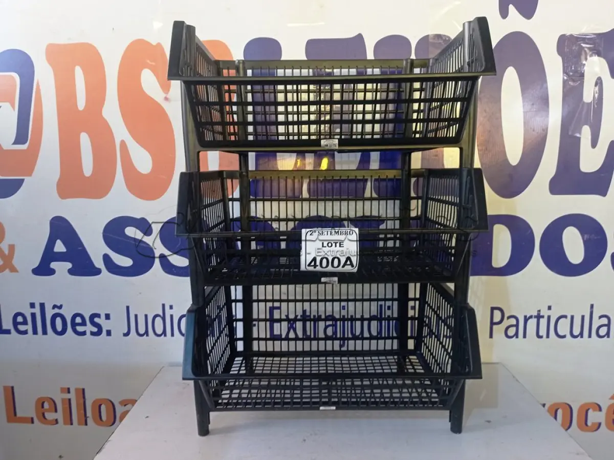 LOTE 400 - 03 CESTAS ORGANIZADORA PARA FRUTAS OU FERRAMENTAS (NO ESTADO) ATENÇÃO! FAZER A VISITAÇÃO ANTES DE ARREMATAR, NÃO SABEMOS SE FUNCIONA. LEILÃO NÃO TEM GARANTIA E NEM DEVOLUÇÃO, SUJEITO A POSSÍVEIS AVARIAS VISÍVEIS/OCULTAS E/OU AUSÊNCIA DE COMPONENTES.