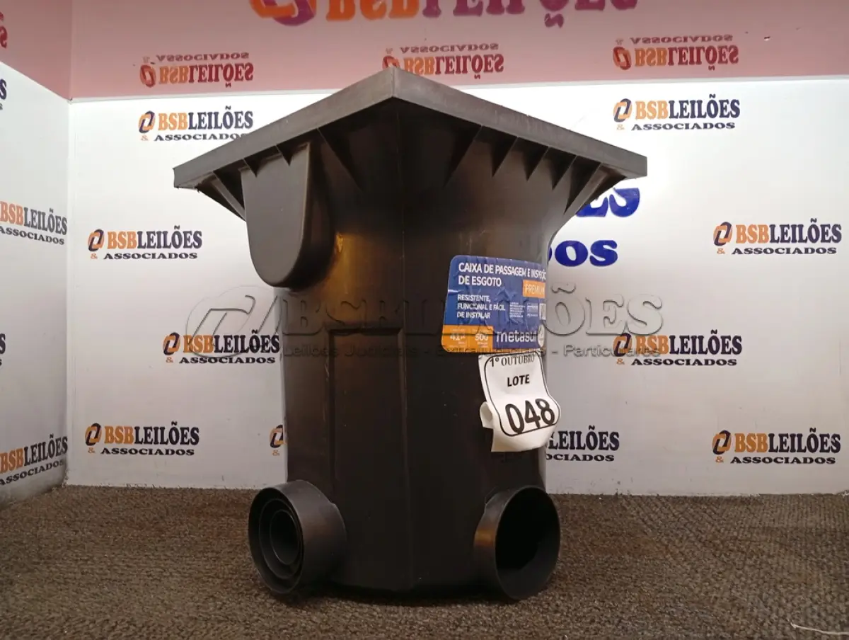 LOTE 048 - 01 CAIXA DE PASSAGEM E INSPEÇÃO DE ESGOTO. (NO ESTADO) ATENÇÃO! FAZER A VISITAÇÃO ANTES DE ARREMATAR, NÃO SABEMOS SE FUNCIONA. LEILÃO NÃO TEM GARANTIA E NEM DEVOLUÇÃO, SUJEITO A POSSÍVEIS AVARIAS VISÍVEIS/OCULTAS E/OU AUSÊNCIA DE COMPONENTES.
