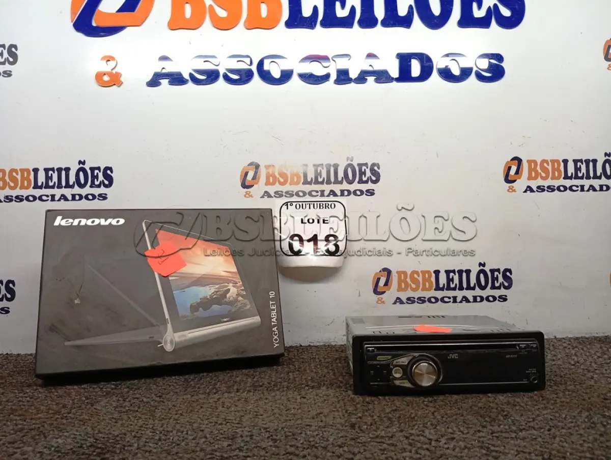 LOTE 018 - 01 TABLET LENOVO COM AVARIAS E 01 CD PLAYER JVC. (NO ESTADO) ATENÇÃO! FAZER A VISITAÇÃO ANTES DE ARREMATAR, NÃO SABEMOS SE FUNCIONA. LEILÃO NÃO TEM GARANTIA E NEM DEVOLUÇÃO, SUJEITO A POSSÍVEIS AVARIAS VISÍVEIS/OCULTAS E/OU AUSÊNCIA DE COMPONENTES.