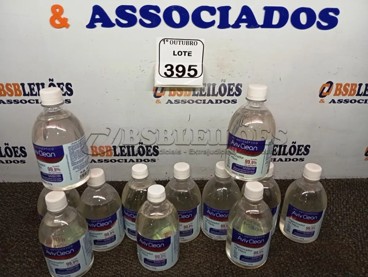 LOTE 395 - 12 POTES DE ÁLCOOL-GEL AVIV CLEAN DE 500ML CADA. (NO ESTADO) ATENÇÃO! FAZER A VISITAÇÃO ANTES DE ARREMATAR, NÃO SABEMOS SE FUNCIONA. LEILÃO NÃO TEM GARANTIA E NEM DEVOLUÇÃO, SUJEITO A POSSÍVEIS AVARIAS VISÍVEIS/OCULTAS E/OU AUSÊNCIA DE COMPONENTES.