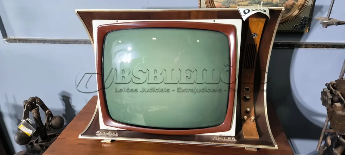 LOTE 029 - 01 TELEVISÃO PHILCO SOLID STAZ 3D. (NO ESTADO)