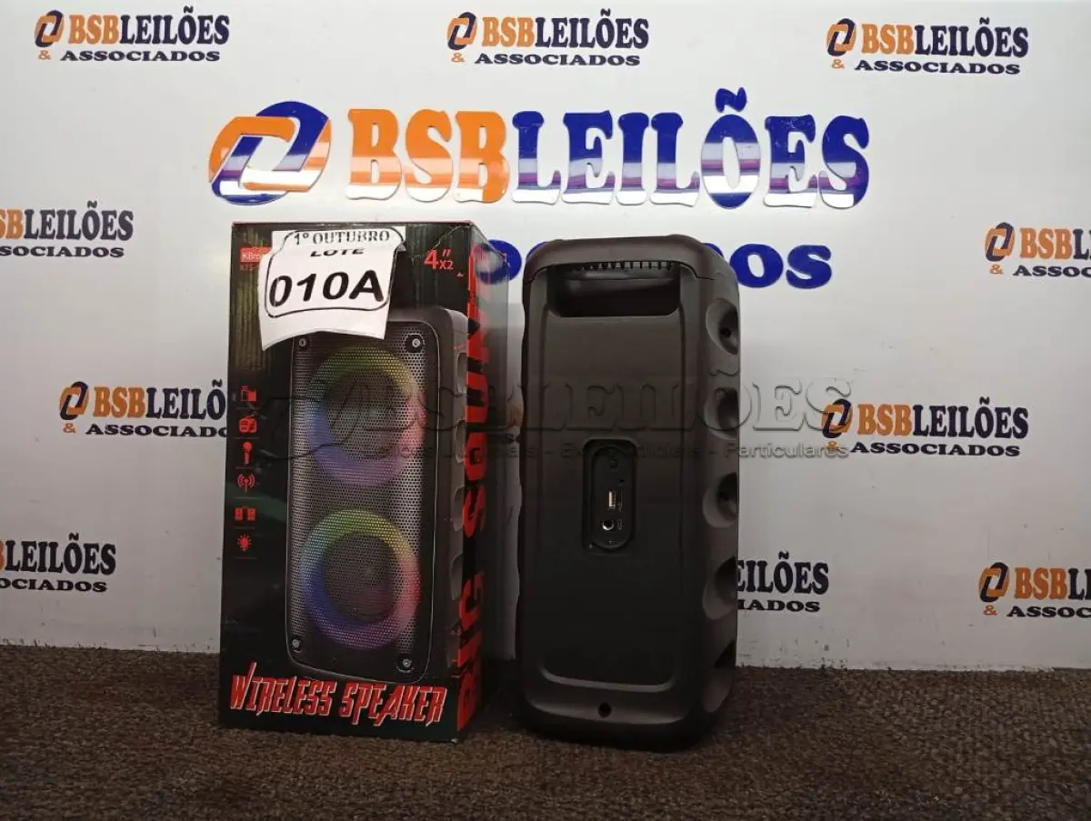 LOTE 010 - 01 SOM BLUETOOTH PORTÁTIL GRASEP MODELO D-8108 (NOVO). (NO ESTADO) ATENÇÃO! FAZER A VISITAÇÃO ANTES DE ARREMATAR, NÃO SABEMOS SE FUNCIONA. LEILÃO NÃO TEM GARANTIA E NEM DEVOLUÇÃO, SUJEITO A POSSÍVEIS AVARIAS VISÍVEIS/OCULTAS E/OU AUSÊNCIA DE COMPONENTES.