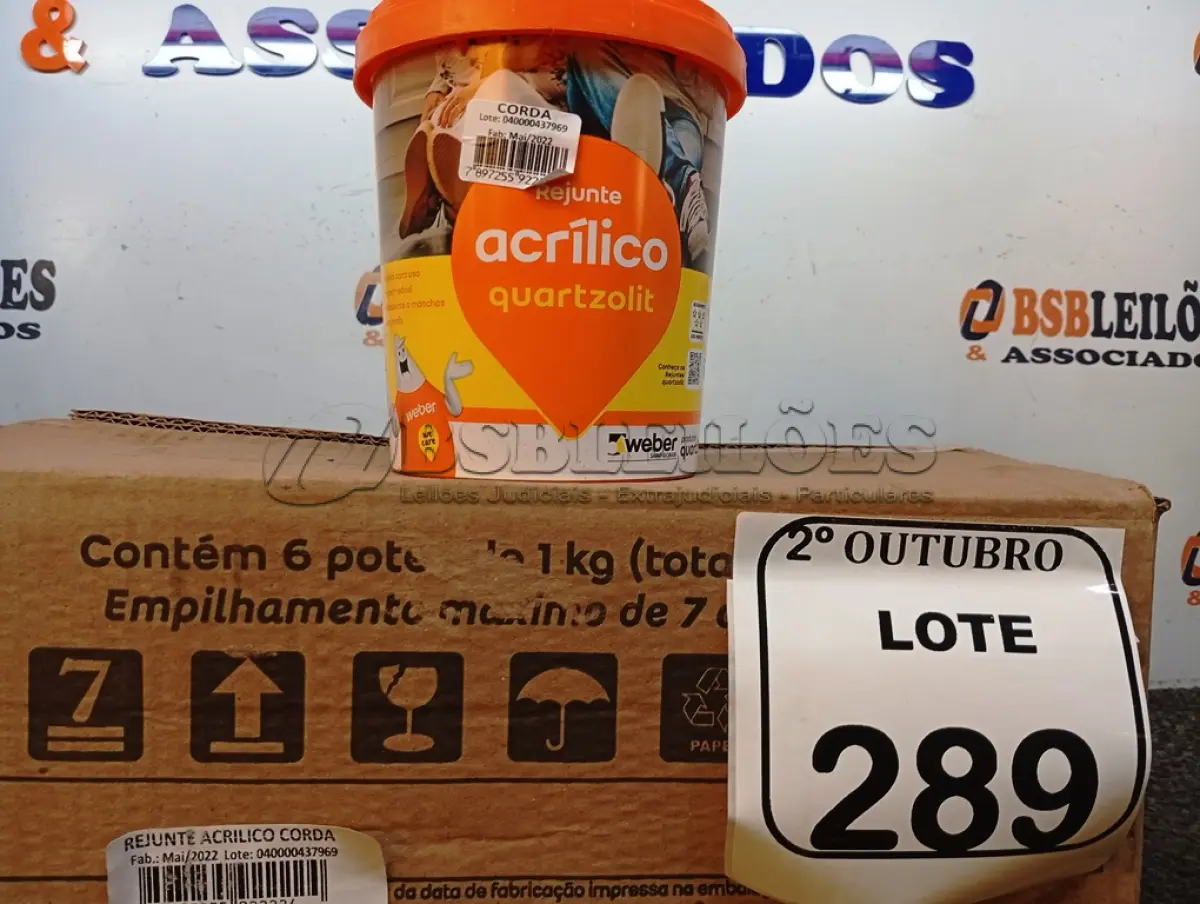 LOTE 289 - 06 REJUNTES ACRÍLICO 1KG CADA. (NO ESTADO) ATENÇÃO! FAZER A VISITAÇÃO ANTES DE ARREMATAR, NÃO SABEMOS SE FUNCIONA. LEILÃO NÃO TEM GARANTIA E NEM DEVOLUÇÃO, SUJEITO A POSSÍVEIS AVARIAS VISÍVEIS/OCULTAS E/OU AUSÊNCIA DE COMPONENTES.