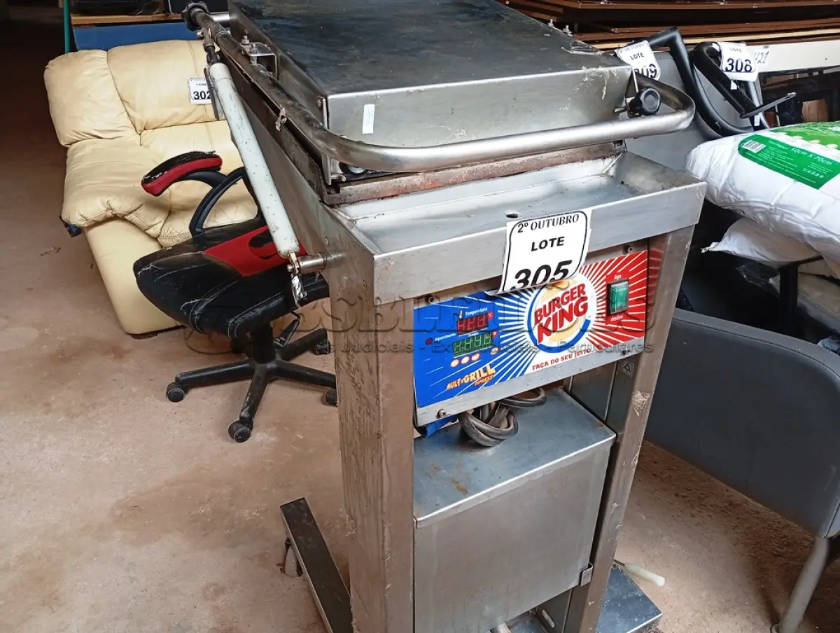 LOTE 530 - 01 MULTI-GRIL/CHAPA EM INOX TRIFÁSICO. (NO ESTADO) ATENÇÃO! FAZER A VISITAÇÃO ANTES DE ARREMATAR, NÃO SABEMOS SE FUNCIONA. LEILÃO NÃO TEM GARANTIA E NEM DEVOLUÇÃO, SUJEITO A POSSÍVEIS AVARIAS VISÍVEIS/OCULTAS E/OU AUSÊNCIA DE COMPONENTES.