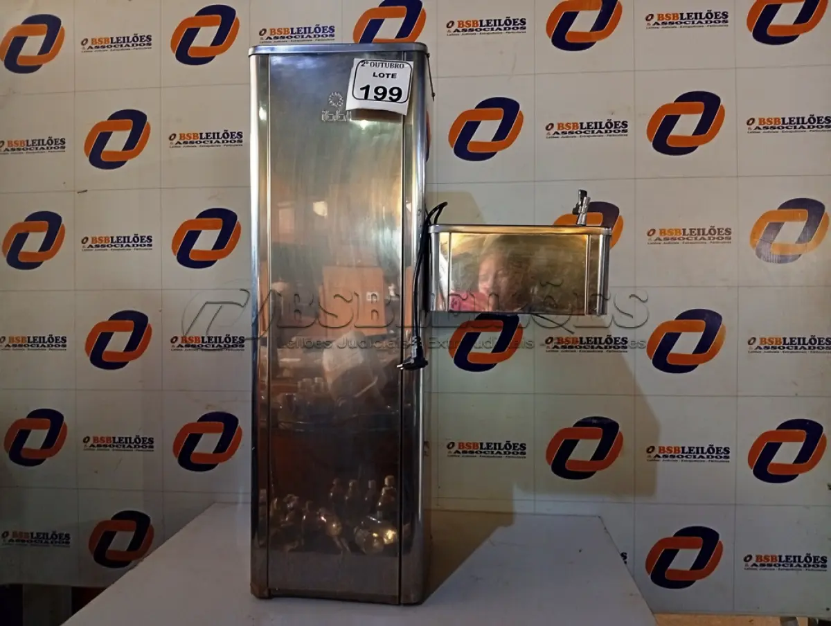 LOTE 199 - 01 BEBEDOURO DE ÁGUA DIRETA EM INOX MARCA IBBL. (NO ESTADO) ATENÇÃO! FAZER A VISITAÇÃO ANTES DE ARREMATAR, NÃO SABEMOS SE FUNCIONA. LEILÃO NÃO TEM GARANTIA E NEM DEVOLUÇÃO, SUJEITO A POSSÍVEIS AVARIAS VISÍVEIS/OCULTAS E/OU AUSÊNCIA DE COMPONENTES.