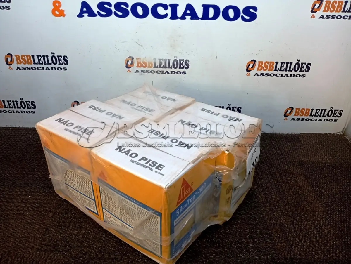 LOTE 170 - 02 CAIXAS DE SIKATOP-100 REVESTIMENTO IMPERMEABILIZANTE. (NO ESTADO) ATENÇÃO! FAZER A VISITAÇÃO ANTES DE ARREMATAR, NÃO SABEMOS SE FUNCIONA. LEILÃO NÃO TEM GARANTIA E NEM DEVOLUÇÃO, SUJEITO A POSSÍVEIS AVARIAS VISÍVEIS/OCULTAS E/OU AUSÊNCIA DE COMPONENTES.