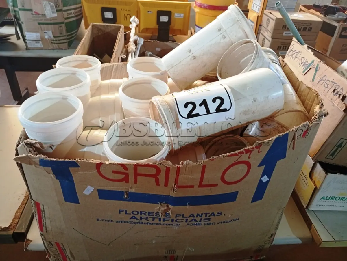 LOTE 212