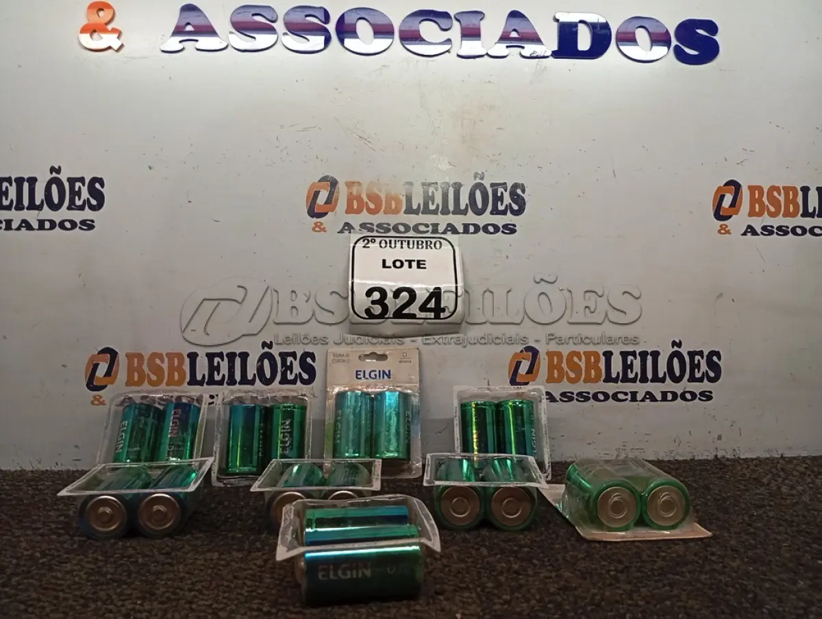 LOTE 324 - 18 PILHAS ELGIN D ALCALINA 1.5 V. (NO ESTADO) ATENÇÃO! FAZER A VISITAÇÃO ANTES DE ARREMATAR, NÃO SABEMOS SE FUNCIONA. LEILÃO NÃO TEM GARANTIA E NEM DEVOLUÇÃO, SUJEITO A POSSÍVEIS AVARIAS VISÍVEIS/OCULTAS E/OU AUSÊNCIA DE COMPONENTES.