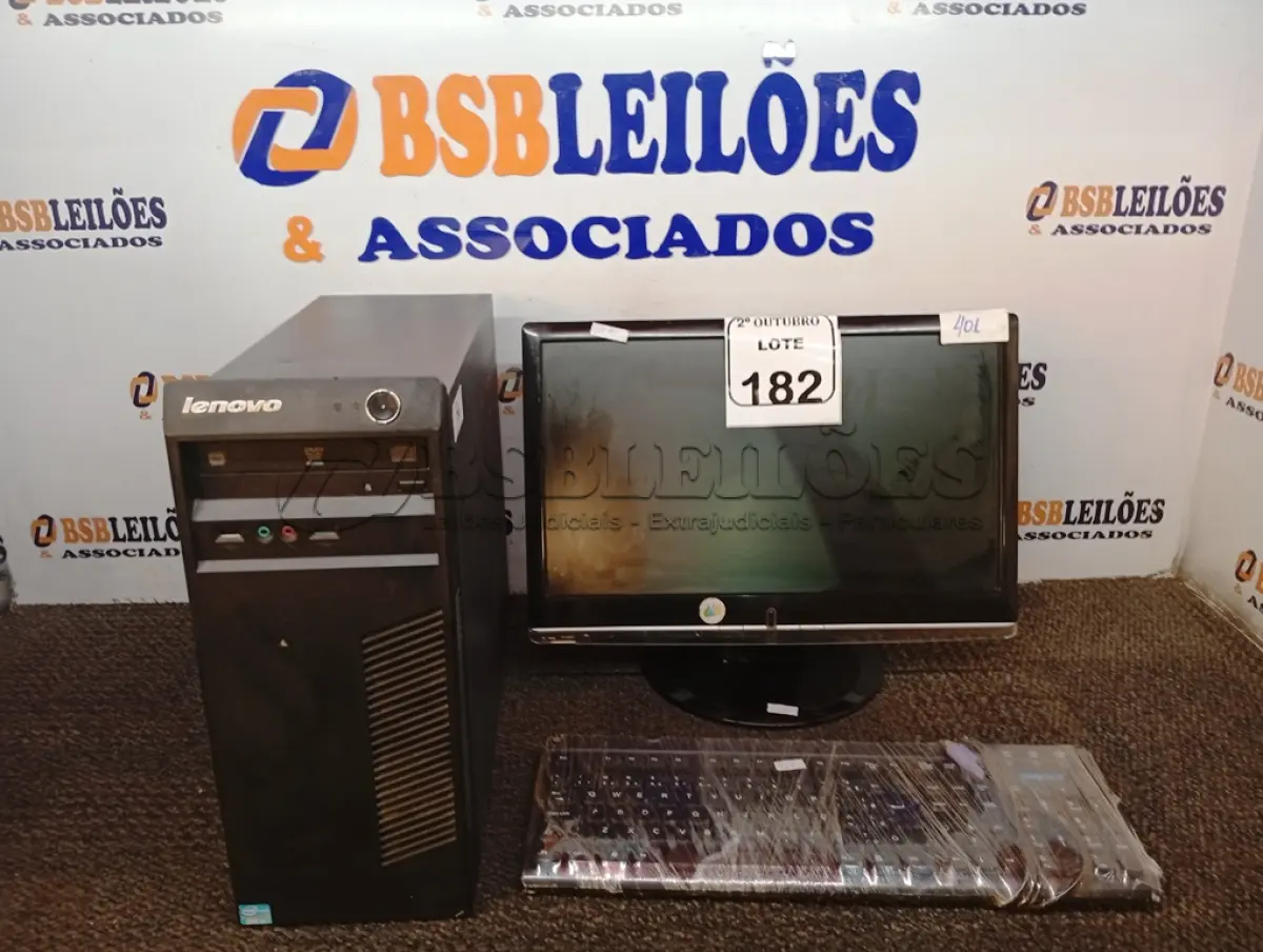 LOTE 182 - 01 CPU COMA TECLADO E 01 MONITOR. (NO ESTADO) ATENÇÃO! FAZER A VISITAÇÃO ANTES DE ARREMATAR, NÃO SABEMOS SE FUNCIONA. LEILÃO NÃO TEM GARANTIA E NEM DEVOLUÇÃO, SUJEITO A POSSÍVEIS AVARIAS VISÍVEIS/OCULTAS E/OU AUSÊNCIA DE COMPONENTES.