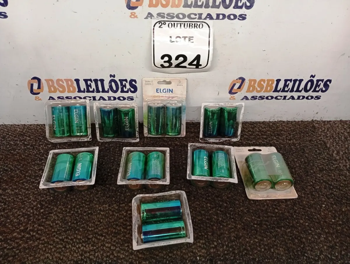 LOTE 324 - 18 PILHAS ELGIN D ALCALINA 1.5 V. (NO ESTADO) ATENÇÃO! FAZER A VISITAÇÃO ANTES DE ARREMATAR, NÃO SABEMOS SE FUNCIONA. LEILÃO NÃO TEM GARANTIA E NEM DEVOLUÇÃO, SUJEITO A POSSÍVEIS AVARIAS VISÍVEIS/OCULTAS E/OU AUSÊNCIA DE COMPONENTES.