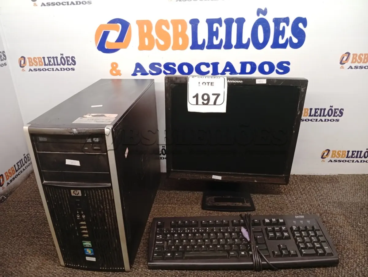 LOTE 197 - 01 CPU COM TECLADO E 01 MONITOR. (NO ESTADO) ATENÇÃO! FAZER A VISITAÇÃO ANTES DE ARREMATAR, NÃO SABEMOS SE FUNCIONA. LEILÃO NÃO TEM GARANTIA E NEM DEVOLUÇÃO, SUJEITO A POSSÍVEIS AVARIAS VISÍVEIS/OCULTAS E/OU AUSÊNCIA DE COMPONENTES.