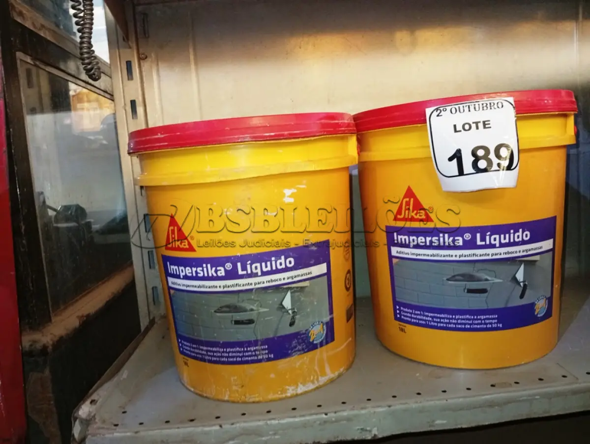 LOTE 189 - 02 BALDES DE IMPERSIKA LIQUIDO ADITIVO IMPERMEABILIZANTE E PLASTIFICANTE P REBOCO E ARGAMASSA DE 18L CADA. (NO ESTADO) ATENÇÃO! FAZER A VISITAÇÃO ANTES DE ARREMATAR, NÃO SABEMOS SE FUNCIONA. LEILÃO NÃO TEM GARANTIA E NEM DEVOLUÇÃO, SUJEITO A POSSÍVEIS AVARIAS VISÍVEIS/OCULTAS E/OU AUSÊNCIA DE COMPONENTES.