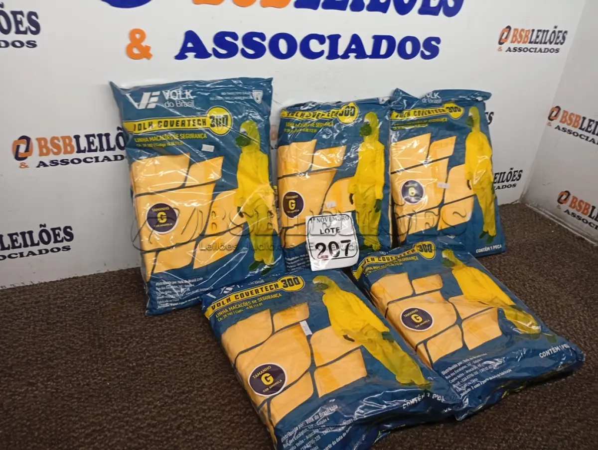 LOTE 207 - 05 MACACÕES DE SEGURANÇAS TAMANHO EXTRA G. (NO ESTADO) ATENÇÃO! FAZER A VISITAÇÃO ANTES DE ARREMATAR, NÃO SABEMOS SE FUNCIONA. LEILÃO NÃO TEM GARANTIA E NEM DEVOLUÇÃO, SUJEITO A POSSÍVEIS AVARIAS VISÍVEIS/OCULTAS E/OU AUSÊNCIA DE COMPONENTES.