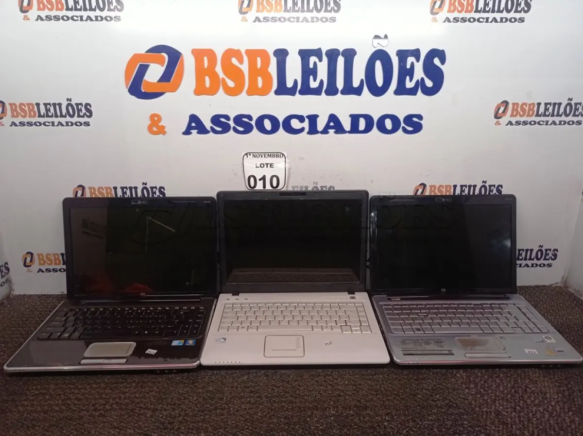 LOTE 010 - 03 NOTEBOOKS PARA RETIRADA DE PEÇAS. (NO ESTADO) ATENÇÃO! FAZER A VISITAÇÃO ANTES DE ARREMATAR, NÃO SABEMOS SE FUNCIONA. LEILÃO NÃO TEM GARANTIA E NEM DEVOLUÇÃO, SUJEITO A POSSÍVEIS AVARIAS VISÍVEIS/OCULTAS E/OU AUSÊNCIA DE COMPONENTES.