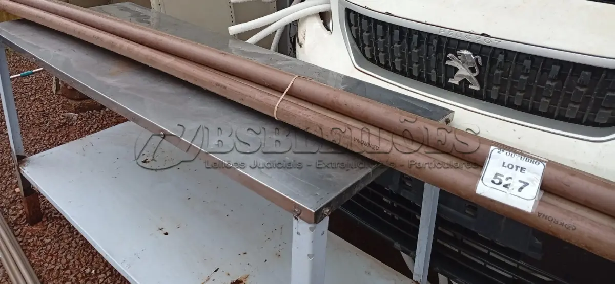 LOTE 527 - 04 CANOS DE MEDIDAS DIVERSAS. (NO ESTADO) ATENÇÃO! FAZER A VISITAÇÃO ANTES DE ARREMATAR, NÃO SABEMOS SE FUNCIONA. LEILÃO NÃO TEM GARANTIA E NEM DEVOLUÇÃO, SUJEITO A POSSÍVEIS AVARIAS VISÍVEIS/OCULTAS E/OU AUSÊNCIA DE COMPONENTES.