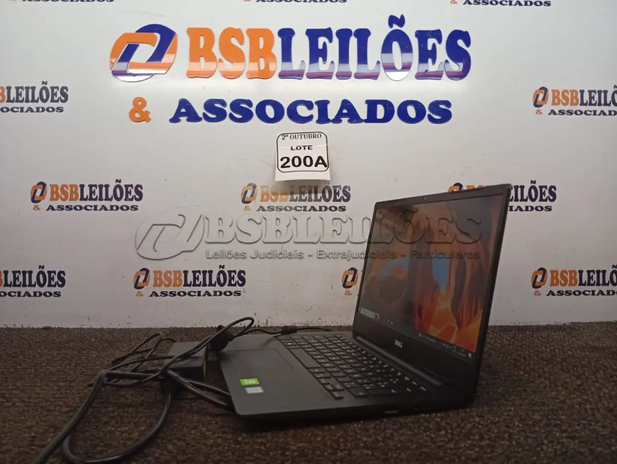 LOTE 200 - 01 NOTEBOOK DELL I7 DE OITAVA GERAÇÃO SSD 128 VÍDEO DEDICADA 2GB 8GB DE RAM SLIM BOOK BATERIA SEGURANDO POUCO. (NO ESTADO) ATENÇÃO! FAZER A VISITAÇÃO ANTES DE ARREMATAR, NÃO SABEMOS SE FUNCIONA. LEILÃO NÃO TEM GARANTIA E NEM DEVOLUÇÃO, SUJEITO A POSSÍVEIS AVARIAS VISÍVEIS/OCULTAS E/OU AUSÊNCIA DE COMPONENTES.